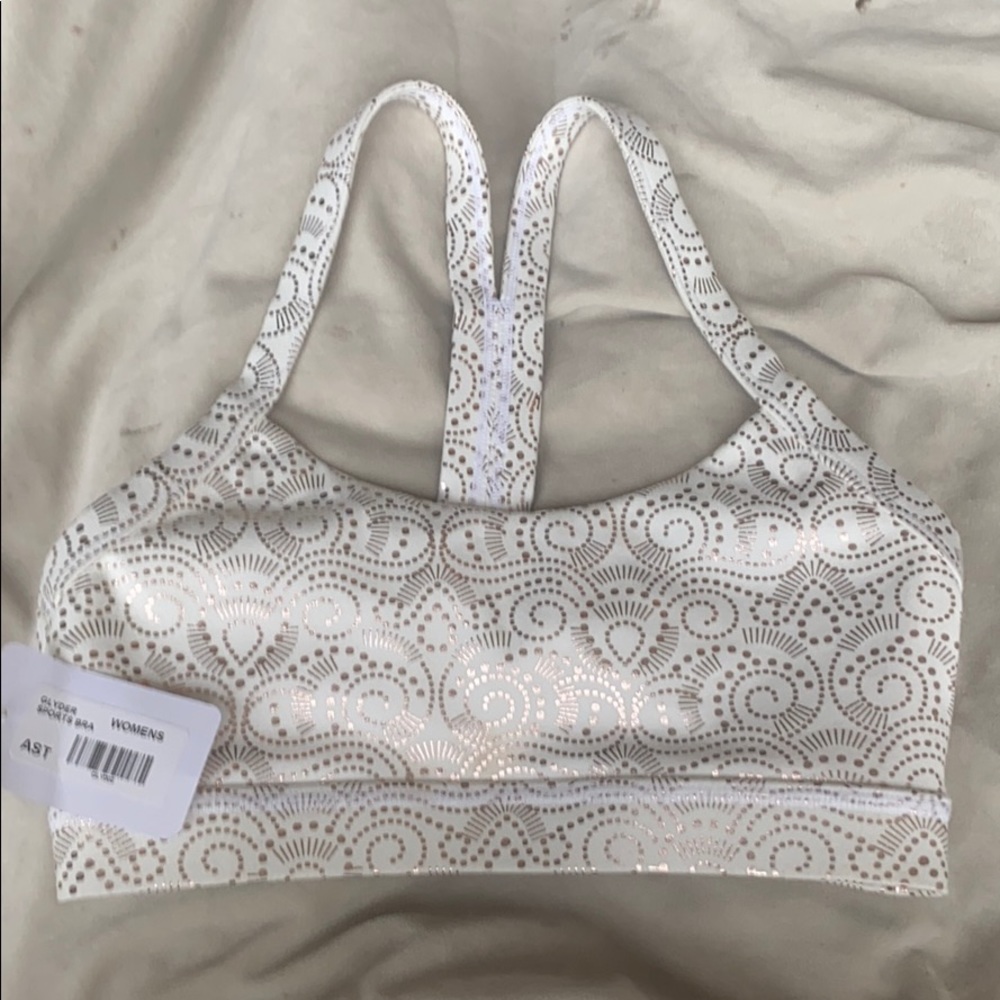 Sports performance bra